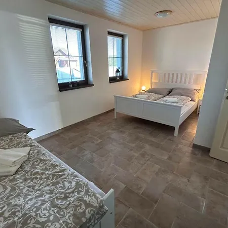 Airolo Aparthotel 3*